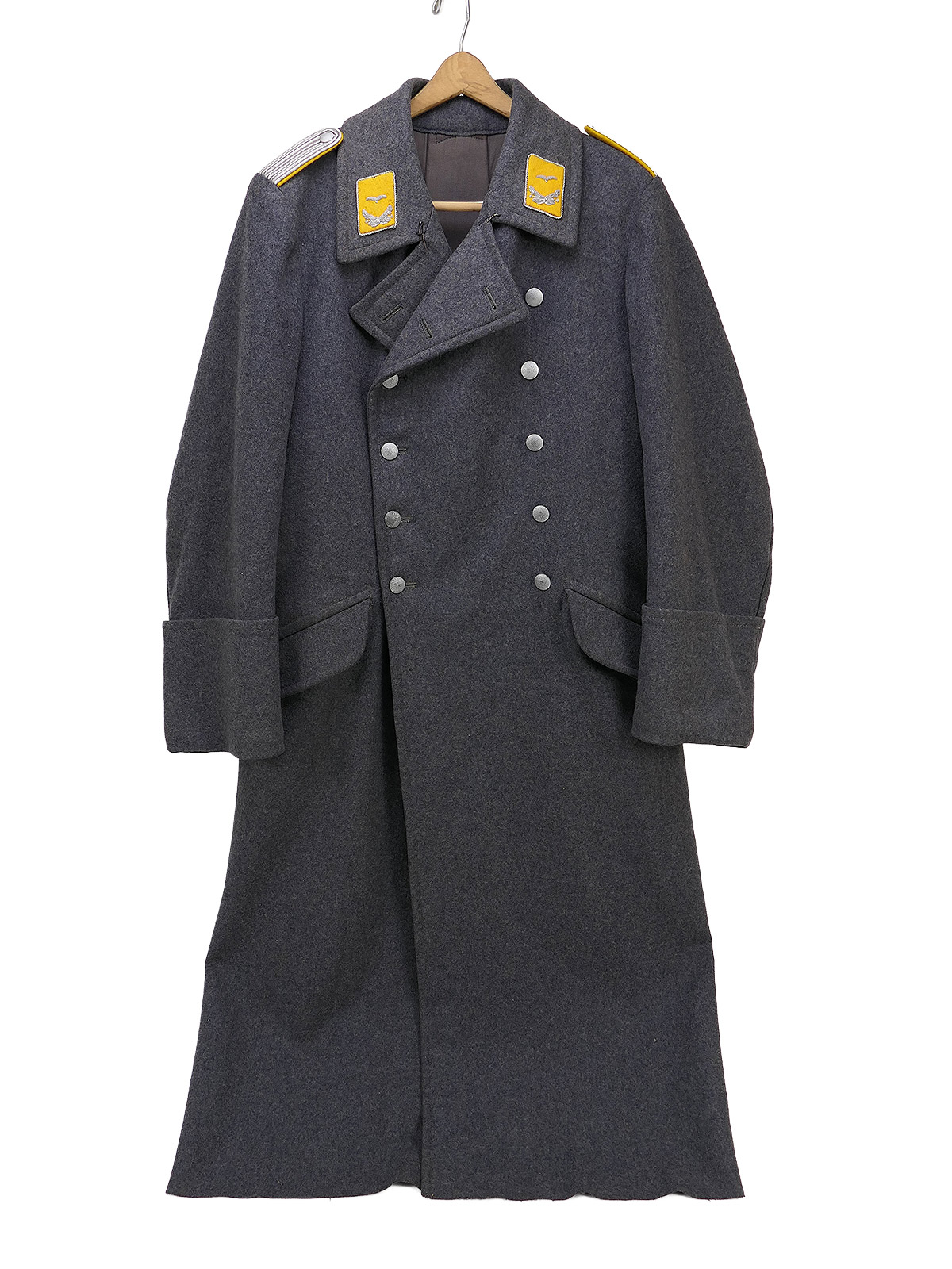 Original WW2 Luftwaffe M40 winter greatcoat, Lieutenant, LBA 41, stamped ‘TOP COLLECTION’
