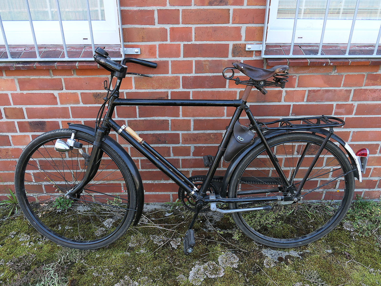 Wehrmacht military bicycle – spoils of war – Swiss Army bicycle – Velo – TOP! Ready for everyday use!