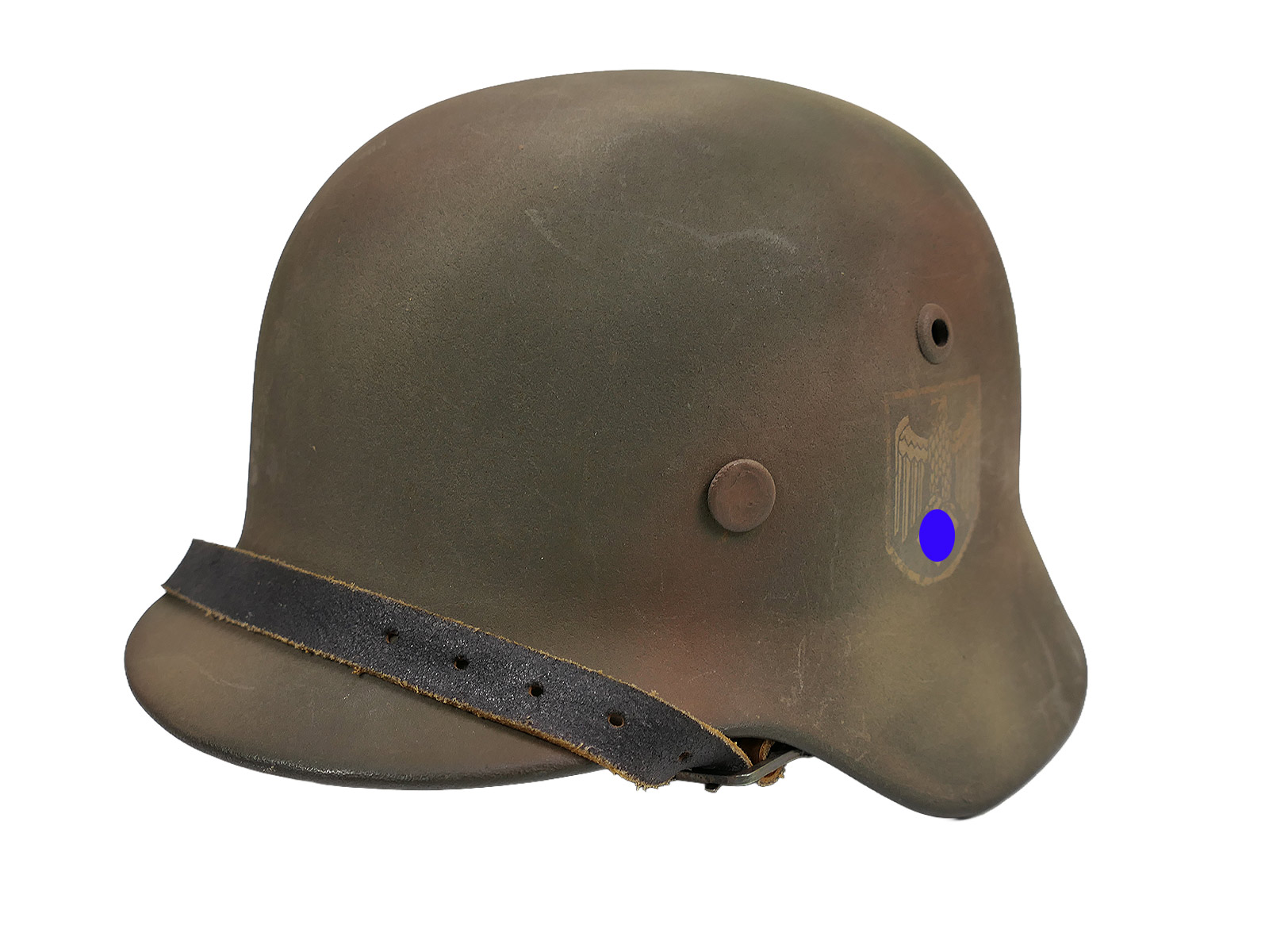 Wehrmacht Tarnhelm M35 steel helmet ET64, original shell with antique lining and chin strap