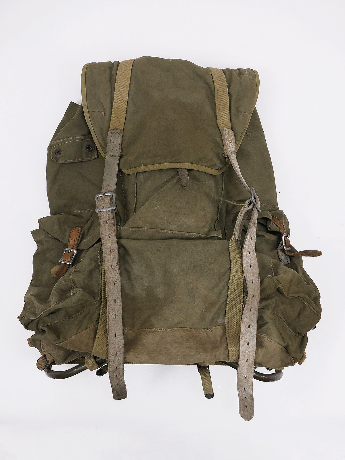 P1557152 US Army WW2 Mountain Troops Mountain Troops Backpack Backpack + Frame / Carrying Frame