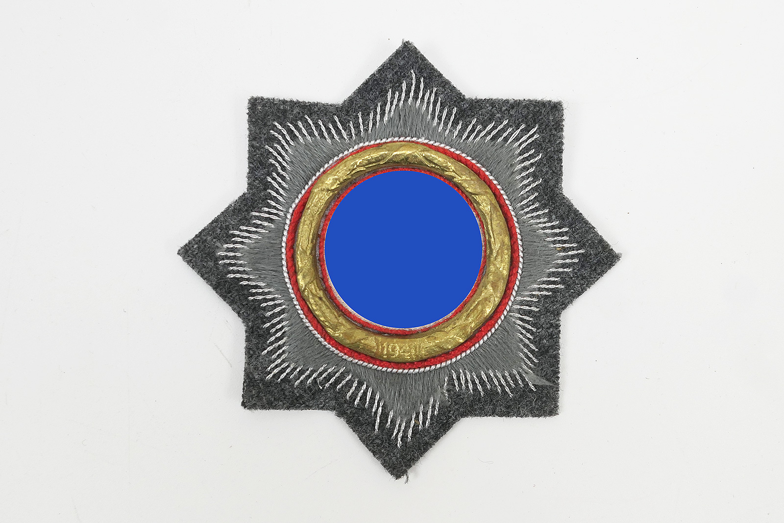 P1470951 German Cross in gold fabric version for the Luftwaffe LW