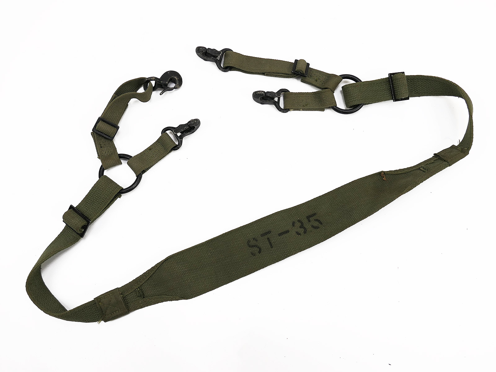 Original US Army WW2 carrying strap for cable reel