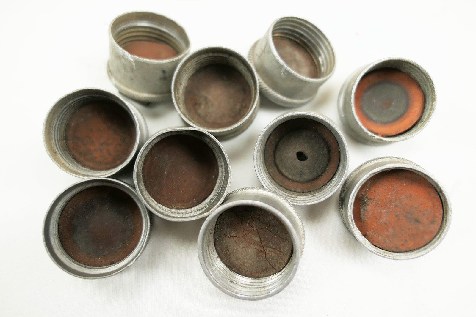 P127017668CFbenFhKGWs