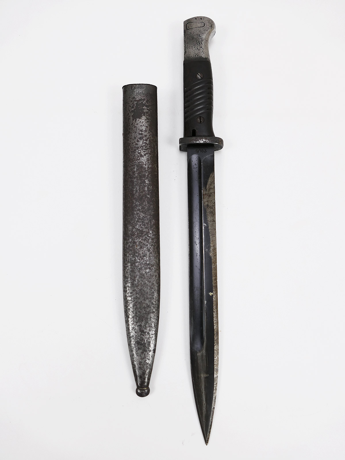 Wehrmacht bayonet M84/98 K98 / sidearm S/185 1936 with scabbard