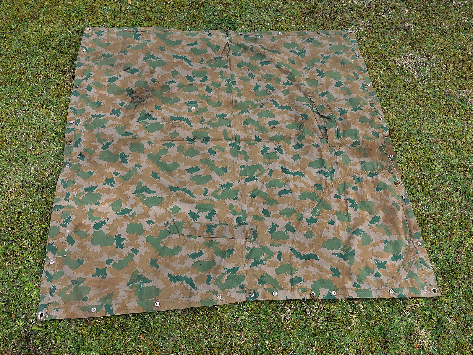 GDR NVA KVP tent fabric, floral camouflage, area camouflage, stamped ‘1963’, COLLECTION