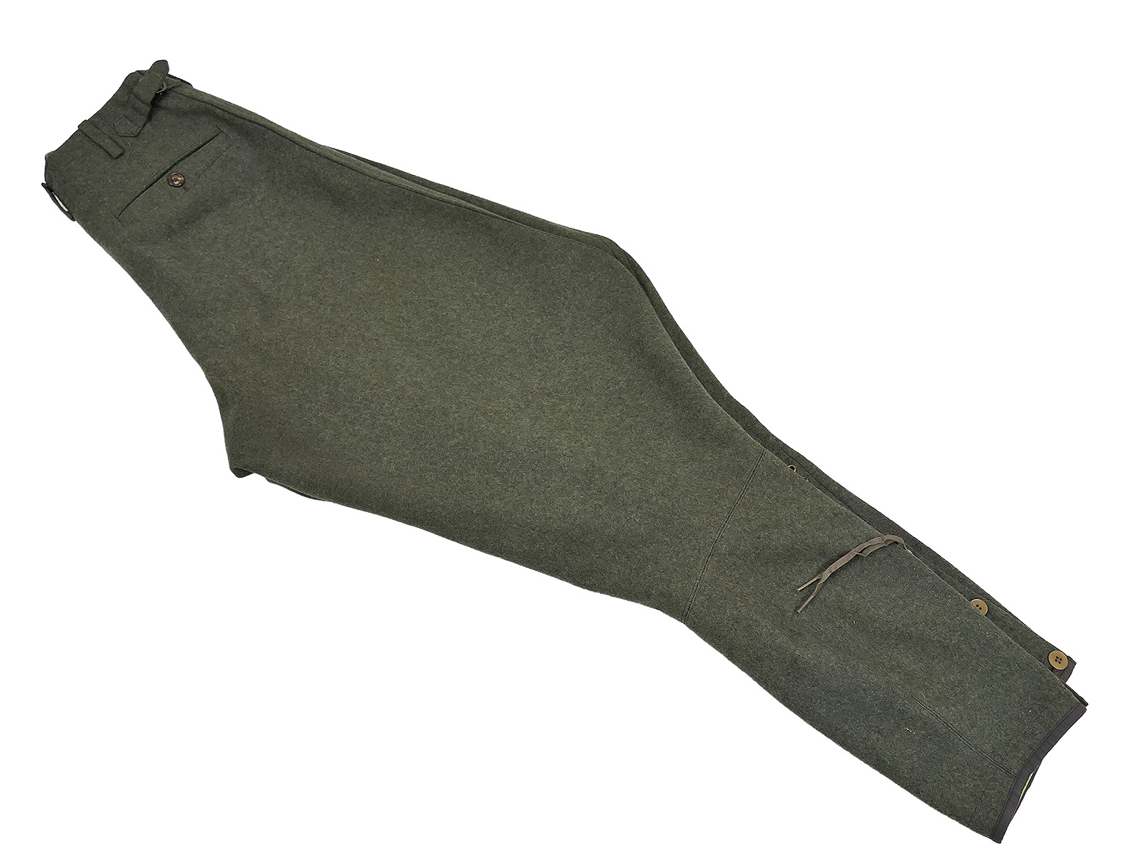 Original Wehrmacht Officer’s Field Jacket M36, Captain, Artillery, complete with breeches – COLLECTION