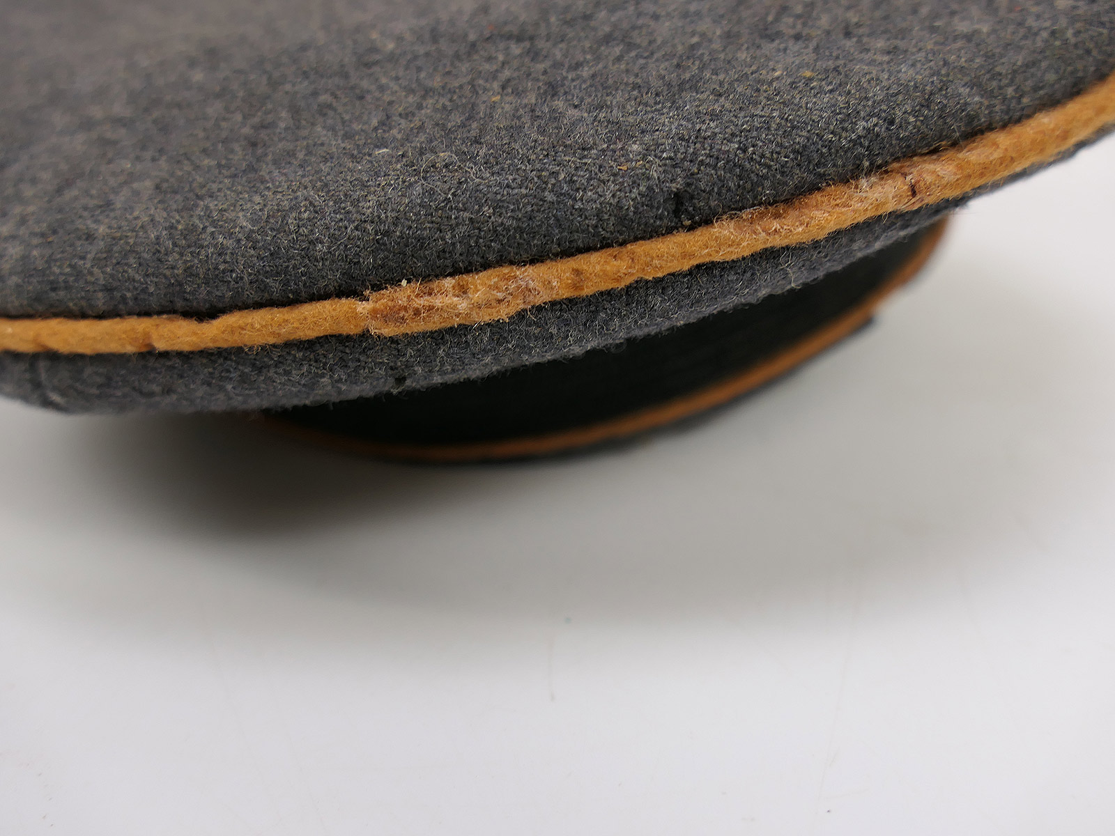 Original LUFTWAFFEN pilot’s cap, paratrooper style, fully decorated – COLLECTION