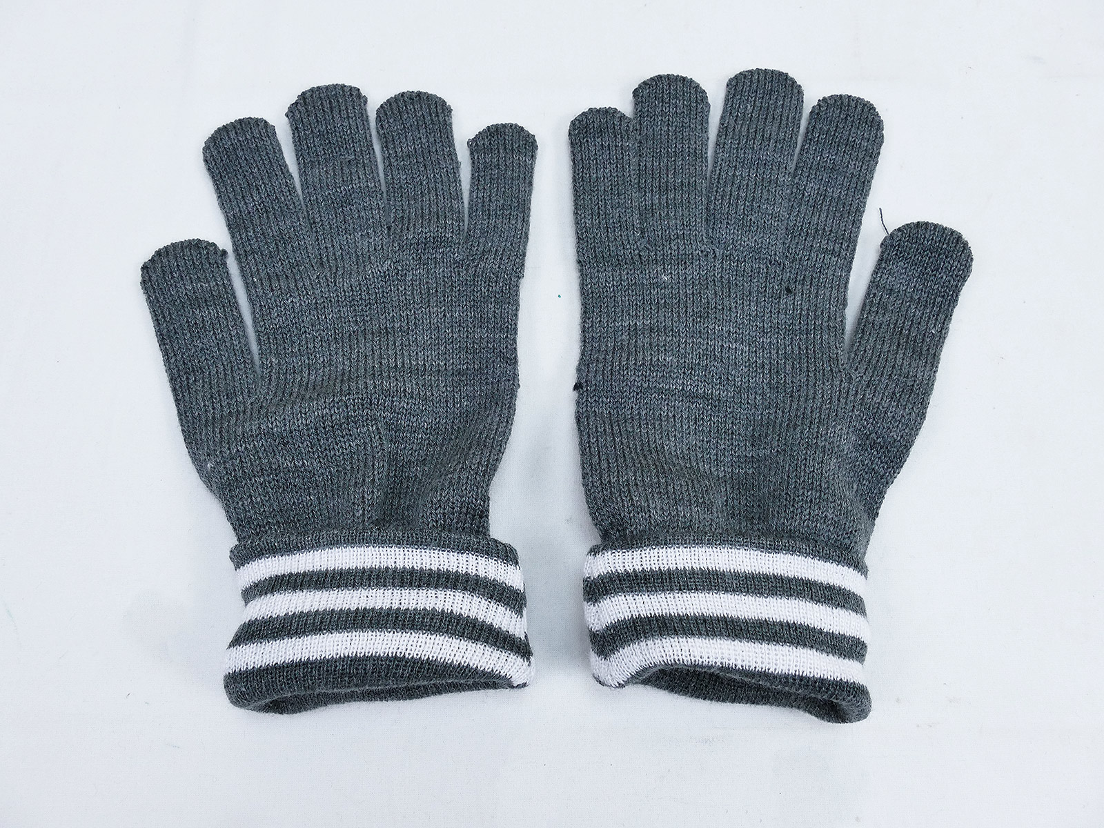 Wehrmacht knitted gloves finger gloves field gray with size ring