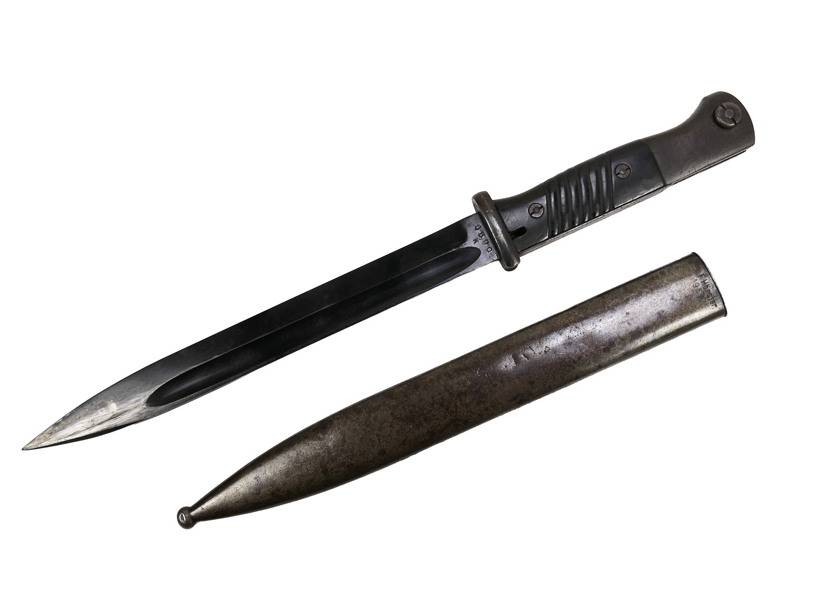 Wehrmacht M84/98 bayonet by Berg & Co, 1938, K98 carbine / fixed bayonet with scabbard, BATTLE-WORN