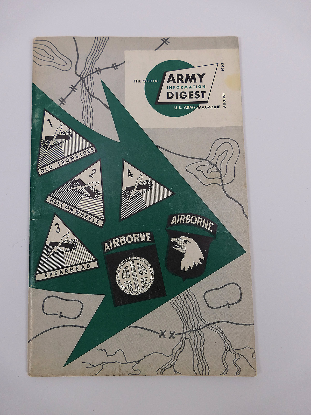 US ARMY Information Digest Magazine Magazine NAM Vietnam August 1962