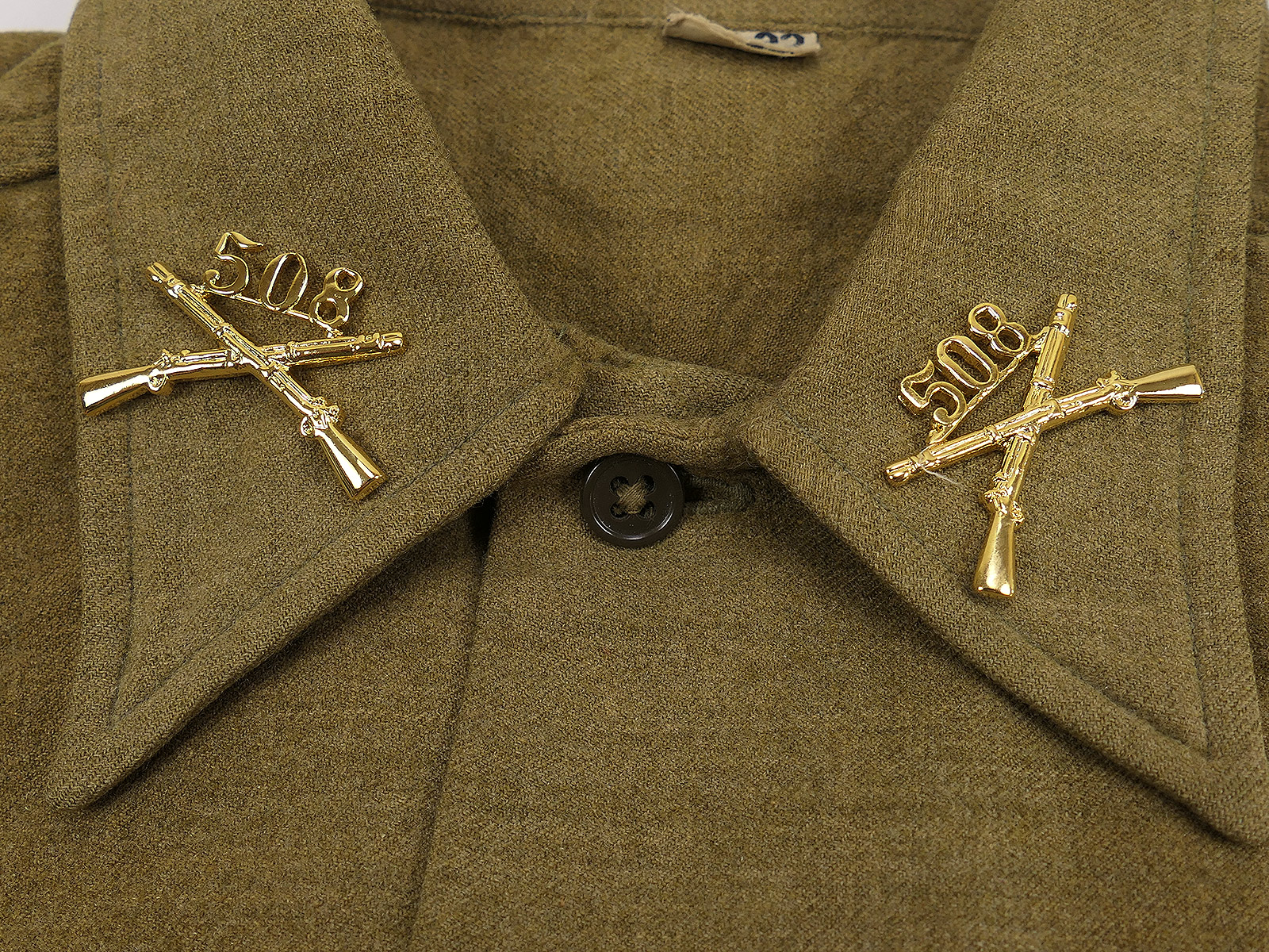 US Army 508th Parachute Infantry Regiment (PIR) Boston Officer Branch of Service Collar Badge Insignia