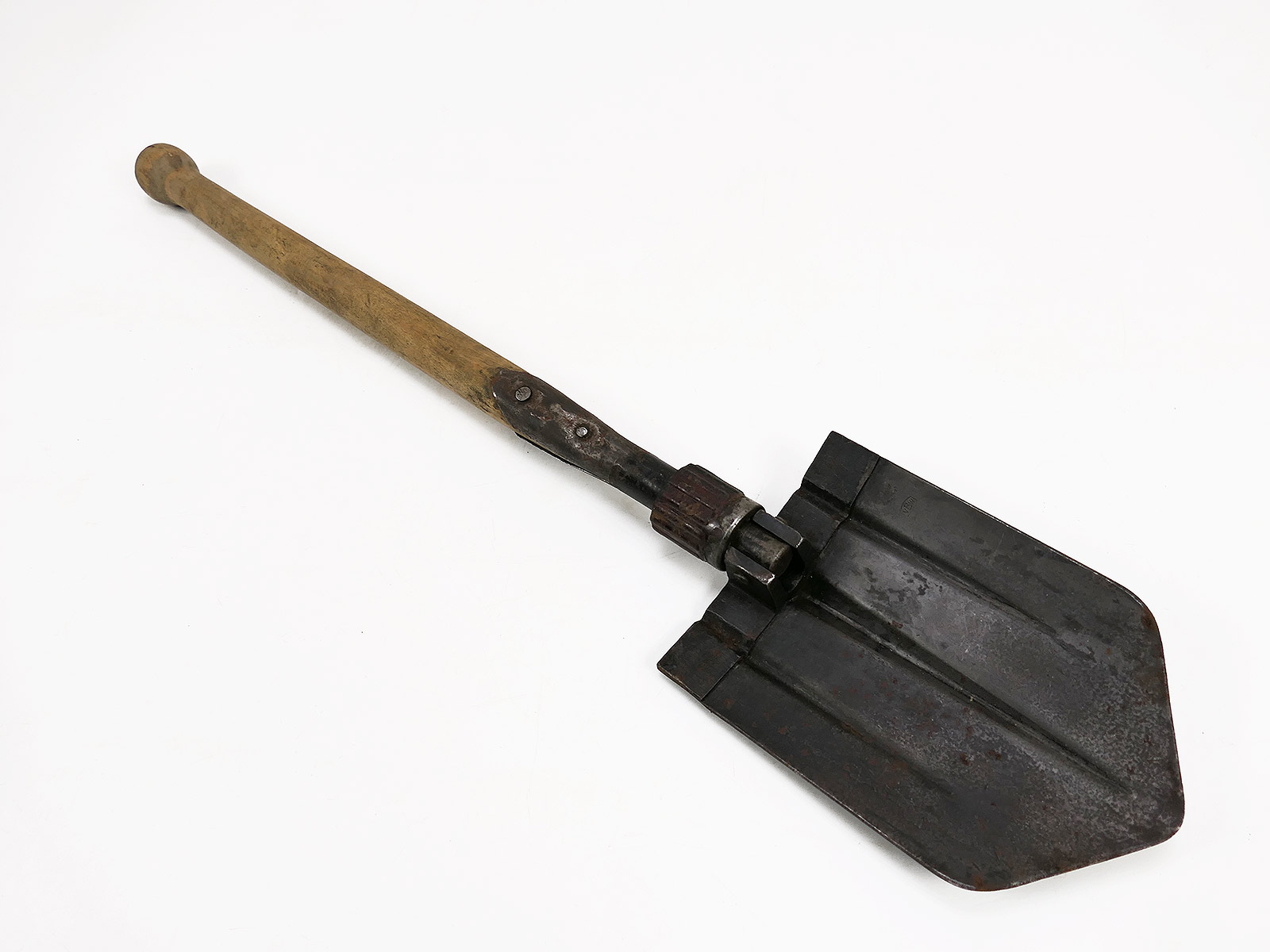 WW2 Wehrmacht Original Folding Spade with Folding Spade Bag, Model 1 Spade Bag COLLECTION
