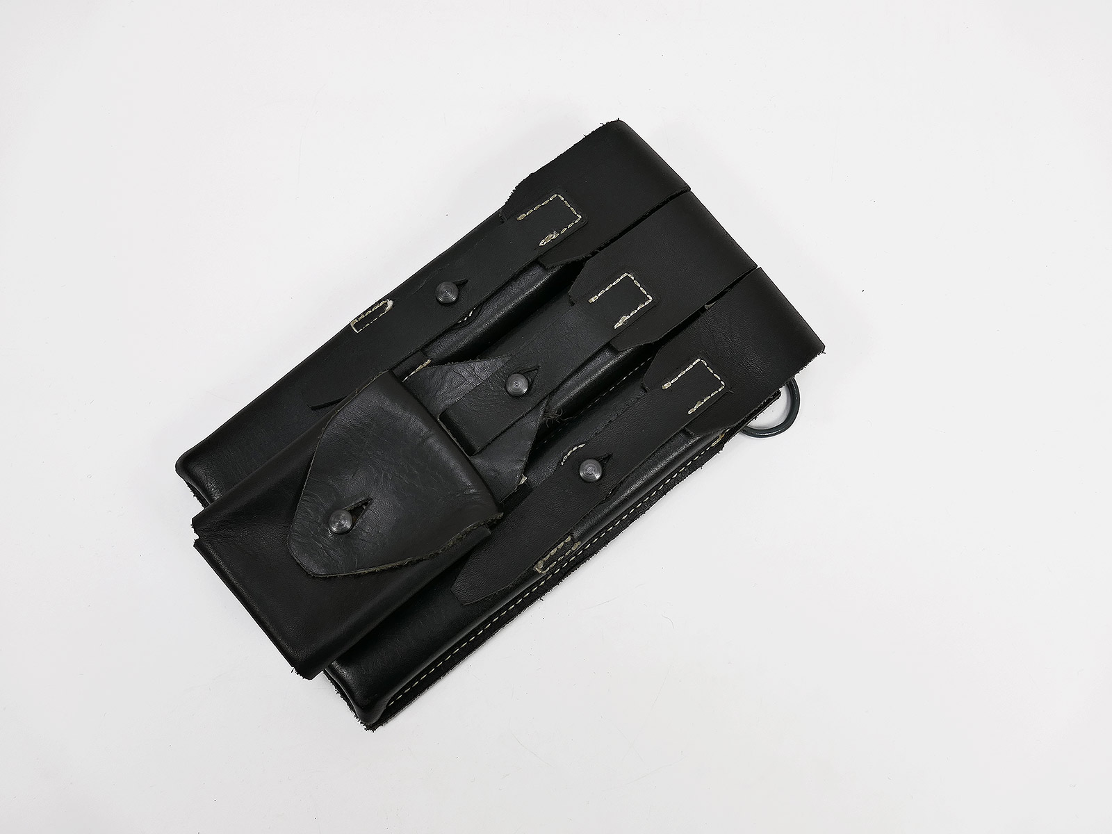 Single piece - Wehrmacht MP 38/40 LEDER magazine pouch left police - MP38 MP40 Schmeisser