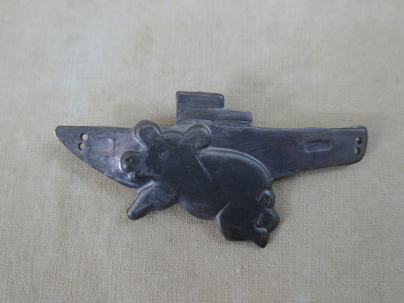 #06 War Navy Cap Badge U-Flotilla U-Boat Flotilla Badge