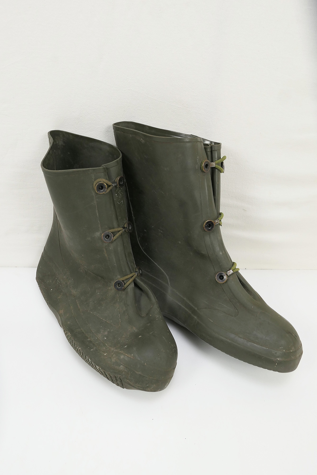 #2 BW rubber boots overshoe - size 11 Overshoes
