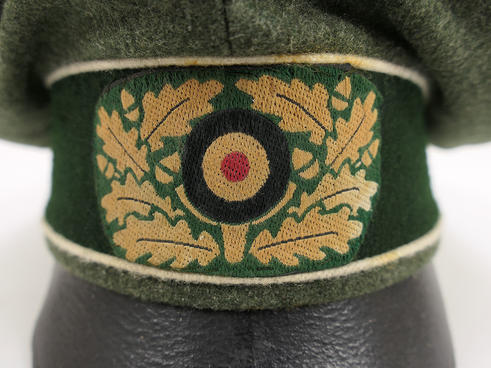 Wehrmacht Infantry Officer’s Crusher Cap with cap eagle / cockade COLLECTION