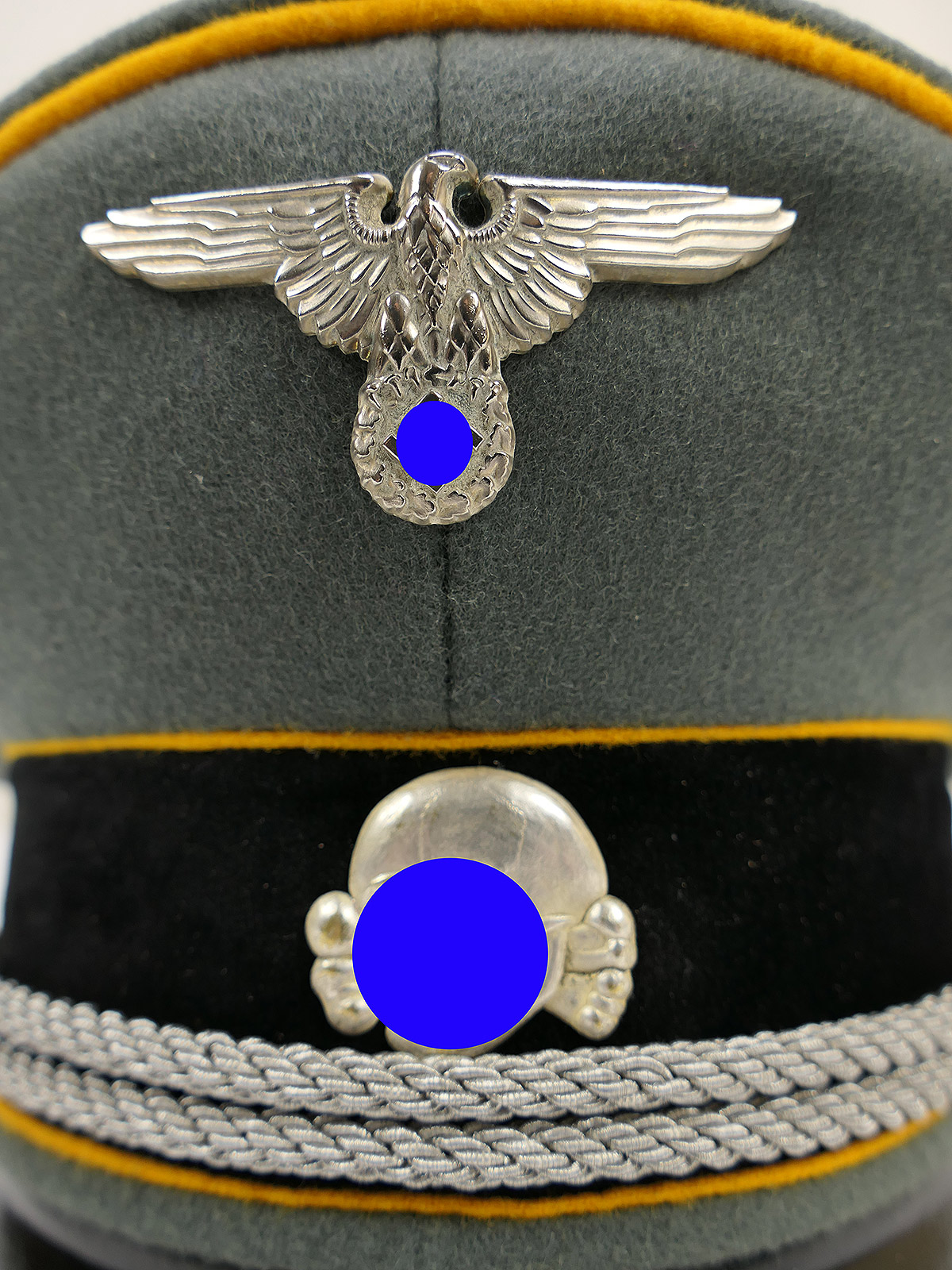 Waffen SS peaked cap, officer’s, cavalry, size 58 – top-quality museum-grade reproduction with metal detailing