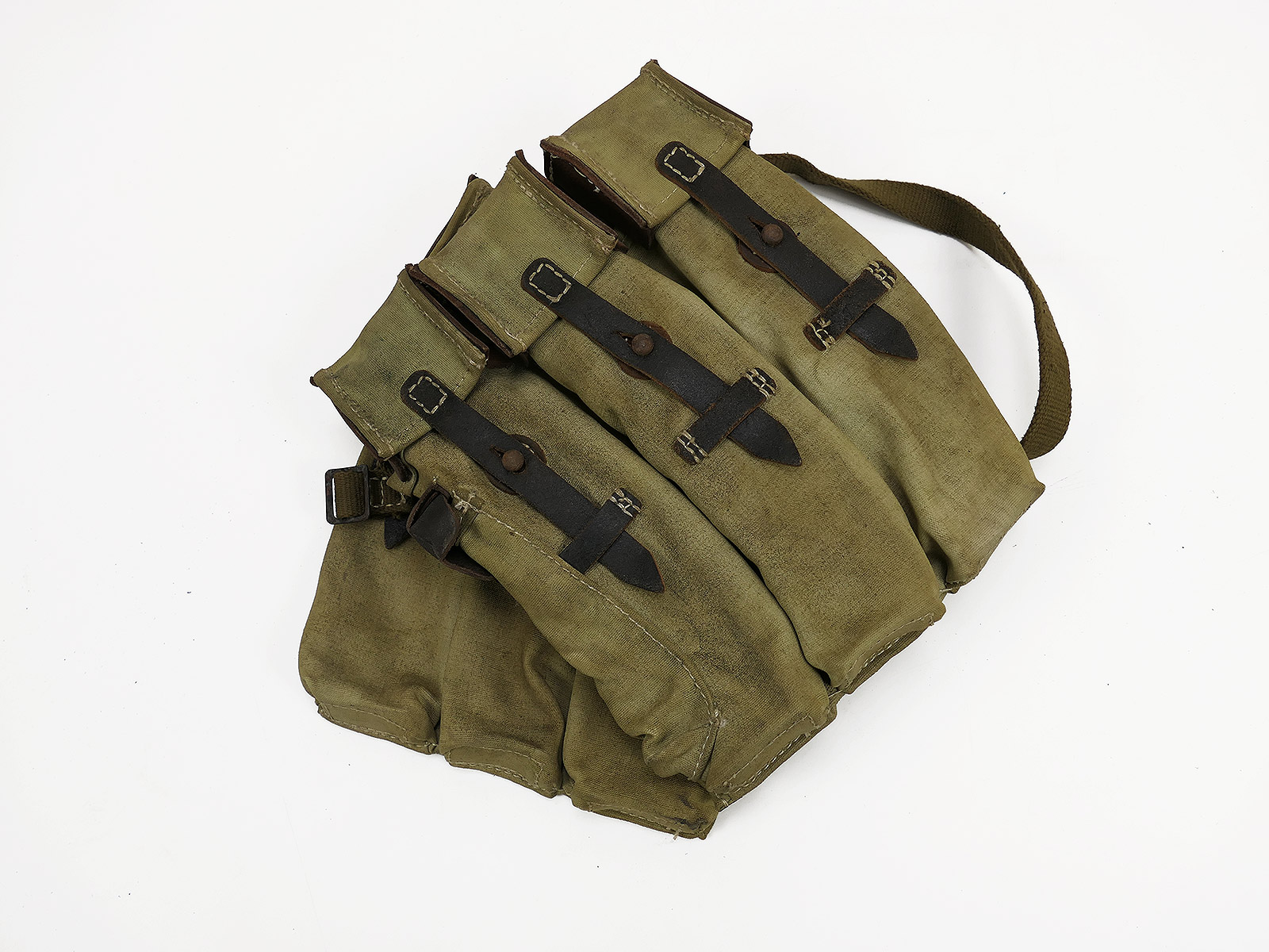 #A4 Wehrmacht 2x magazine pouch assault rifle 44 STGW44 MP44 HELL 