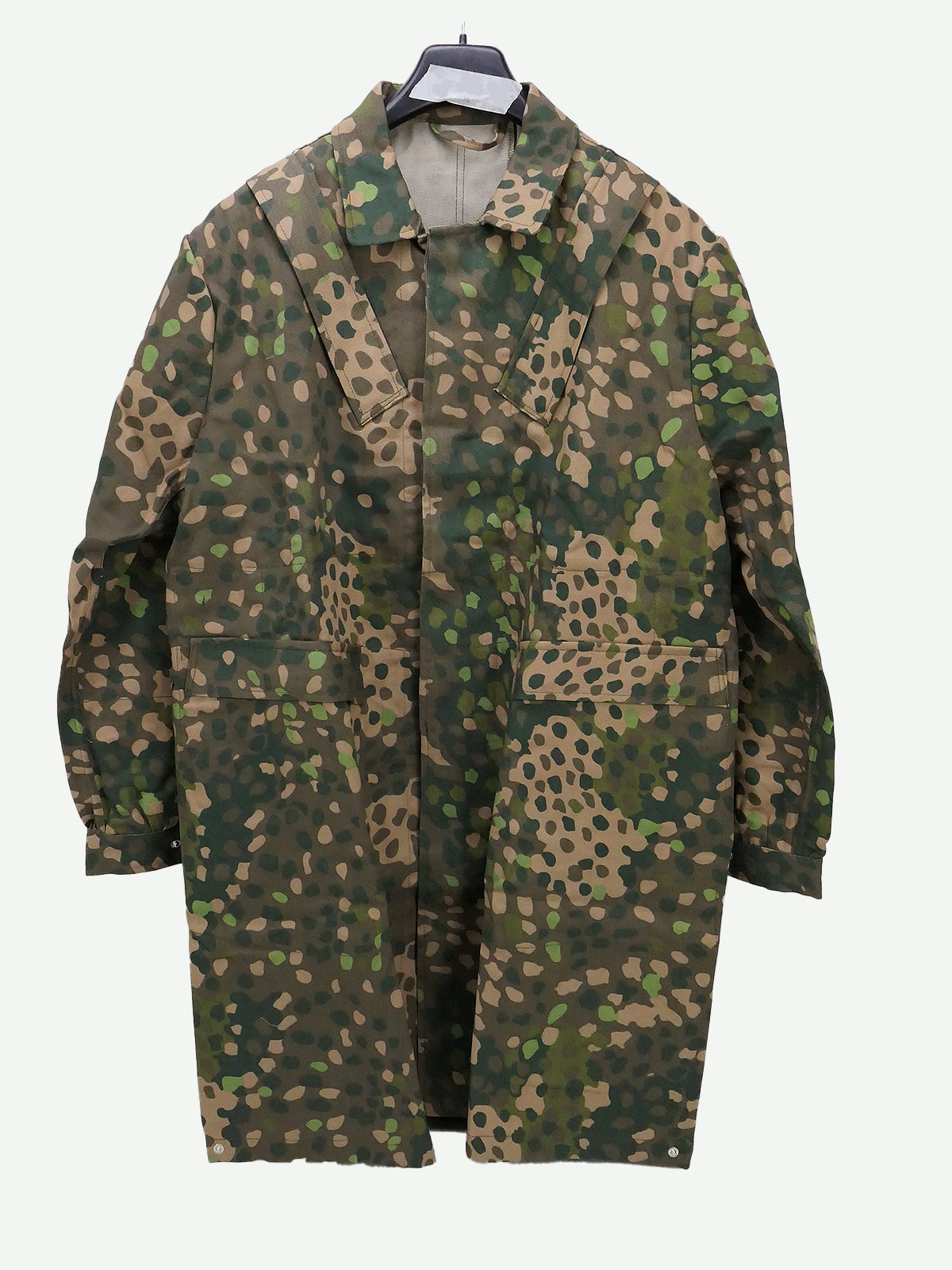 #A Pea Dot camouflage bone bag paratrooper weapons SS size L