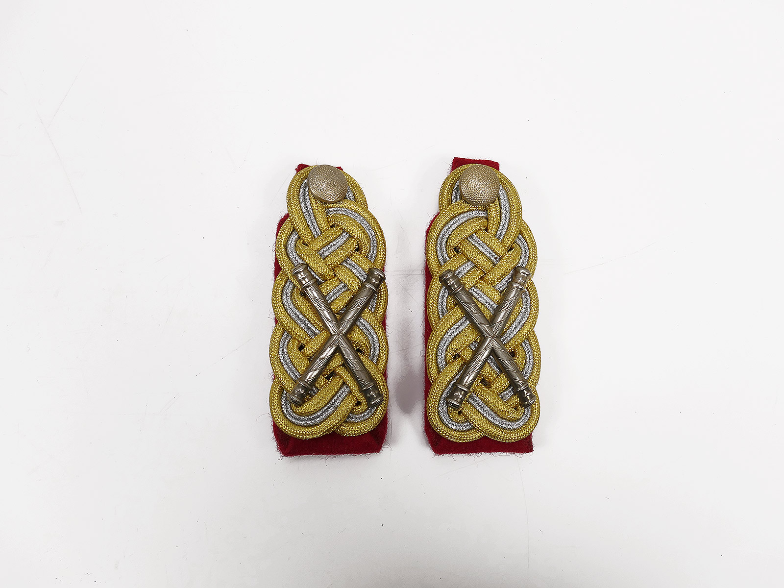 Wehrmacht epaulettes GFM Generalfeldmarschall epaulettes pair with overlays marshal's baton + screw button