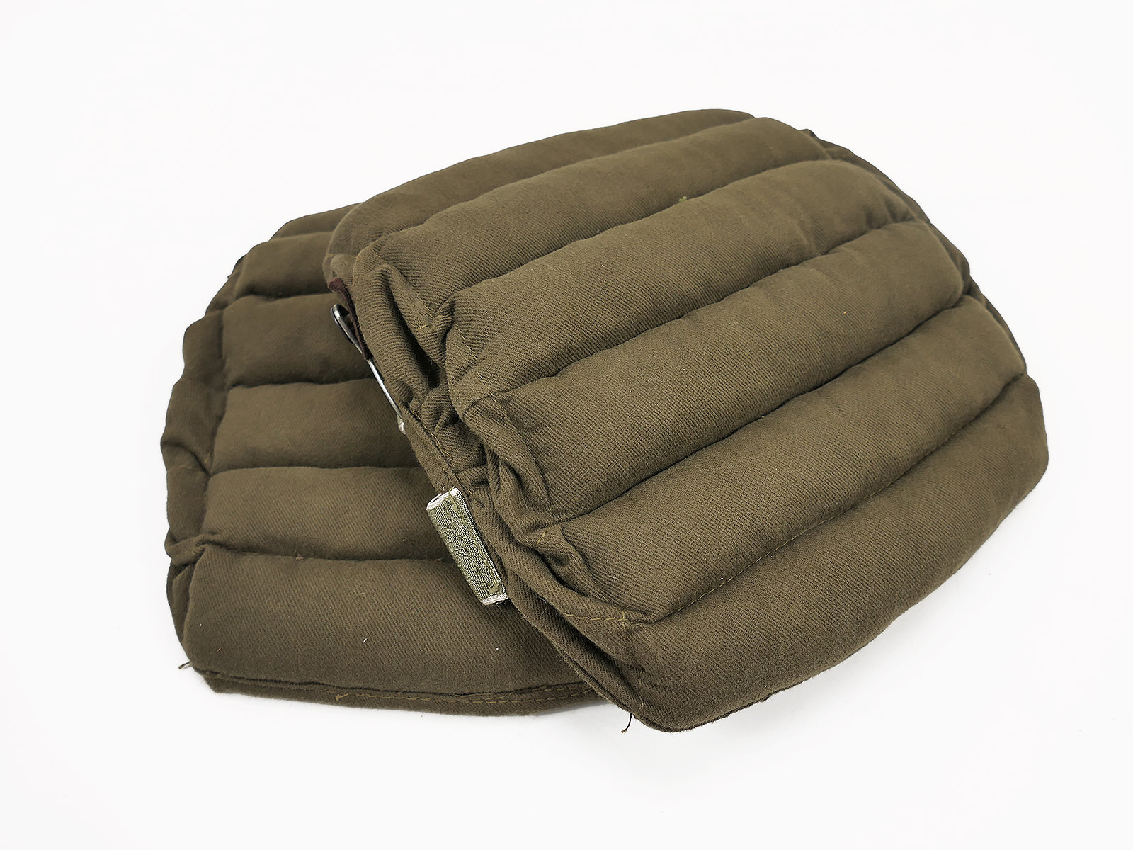 Wehrmacht Luftwaffe knee pads field grey paratrooper knee pads with RBNr. Wehrmacht Luftwaffe knee pads field grey paratrooper knee pads with RBNr.