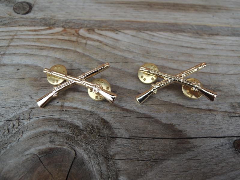 US Army Collar Badge Officer Infantry