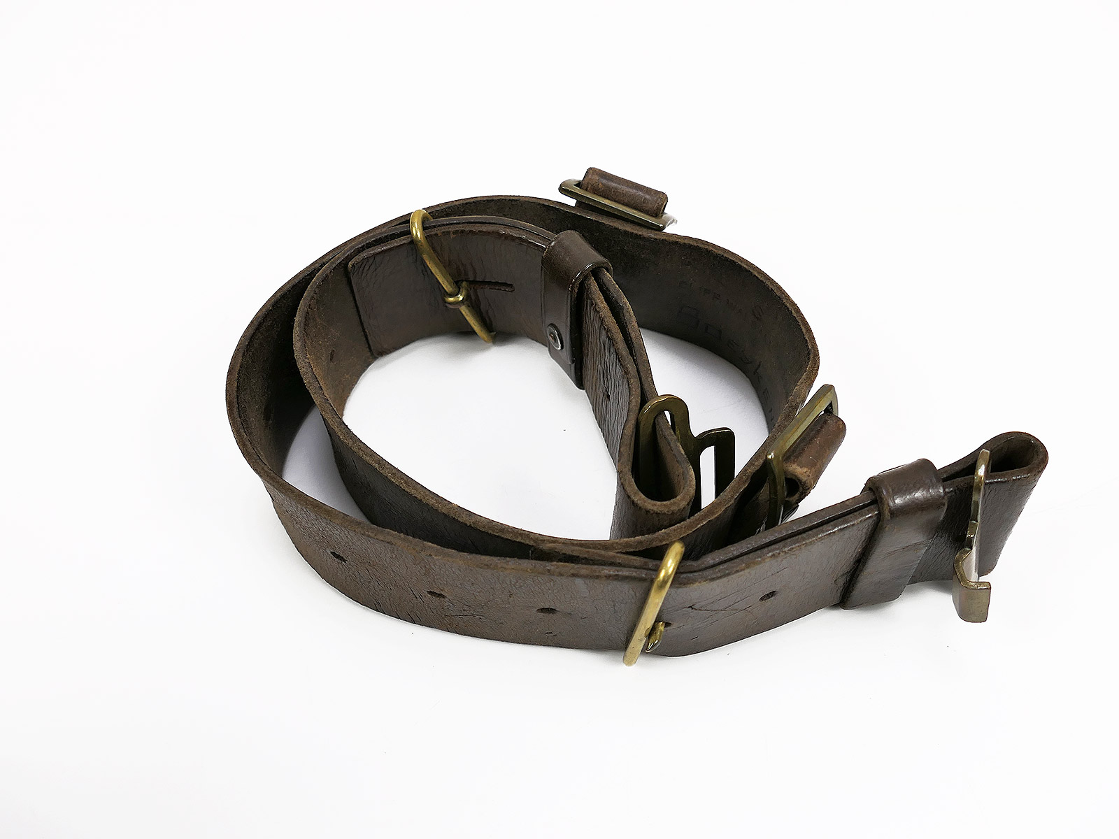 British Army WW2 Original 1939 Pattern Leather Belt Leather belt size S with strap name