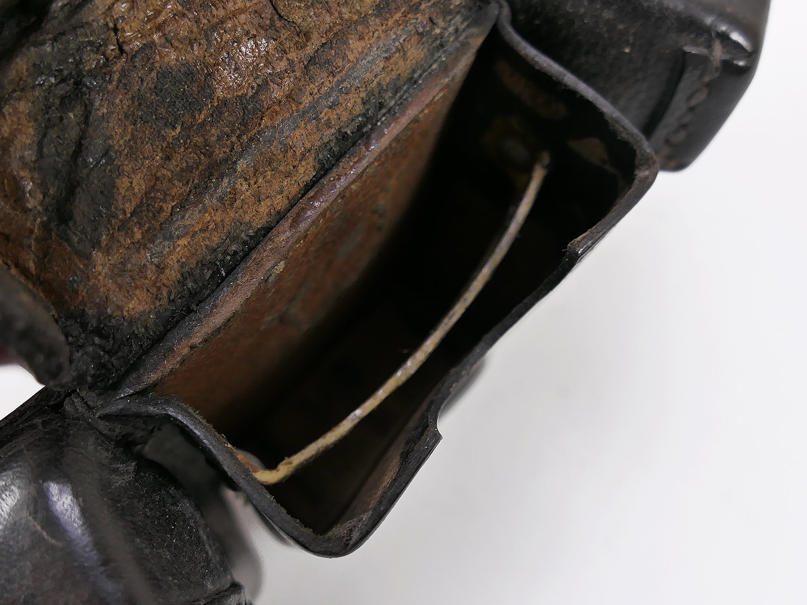 One-off item – Wehrmacht K98 3-round cartridge pouch, BRAUN ORIGINAL, with manufacturer’s mark, 1936 COLLECTION