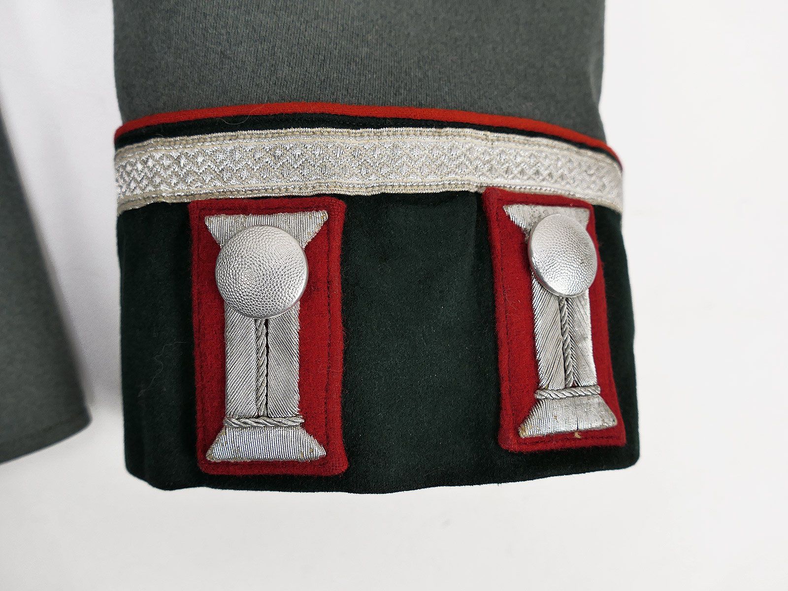 Original Wehrmacht Parade Tunic for Artillery Non-Commissioned Officers with Uniform Trousers COLLECTION