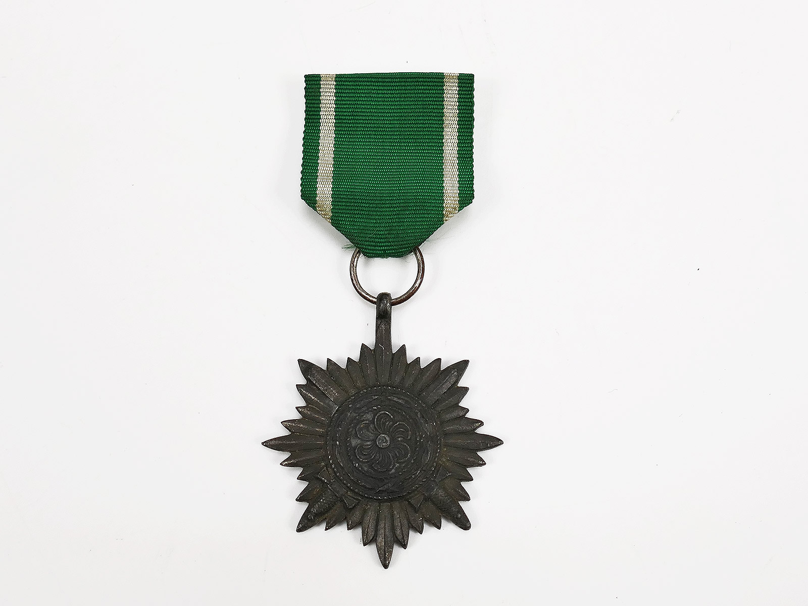  Bravery and Merit Ribbon for Members of the Eastern Nations