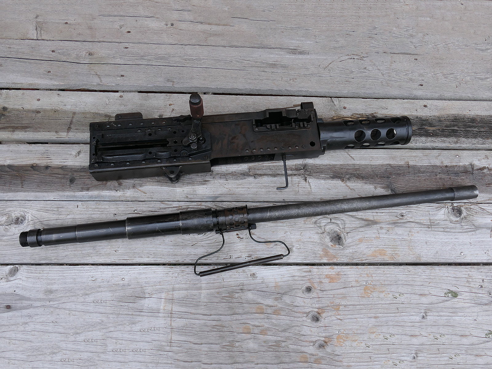#A Browning Machine Gun MG Cal. 50 M2 Jeep Mount Tripod – Model – 1:1 metal replica, barrel can be dismantled