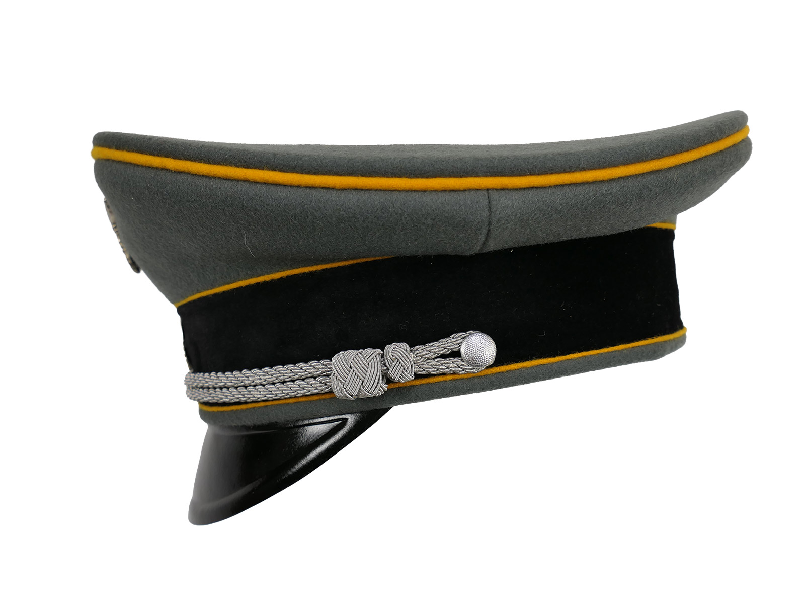 Waffen SS peaked cap, officer’s, cavalry, size 58 – top-quality museum-grade reproduction with metal detailing