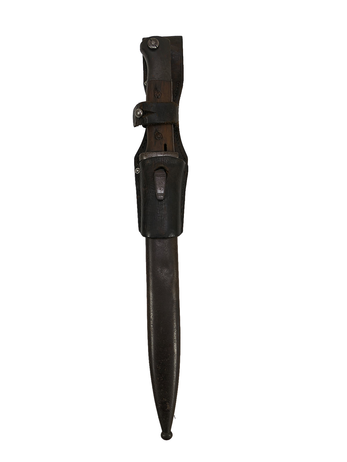 SET: Wehrmacht M84/98 bayonet for the K98 carbine / sidearm with scabbard + belt loop – BATTLE WORN