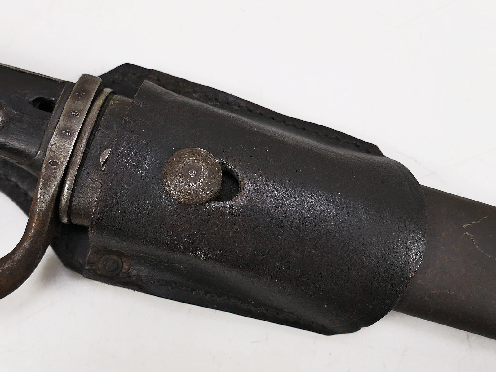 WK1 M98/05 bayonet, Mauser A.G. Oberndorf 1916, with acceptance mark and belt lug