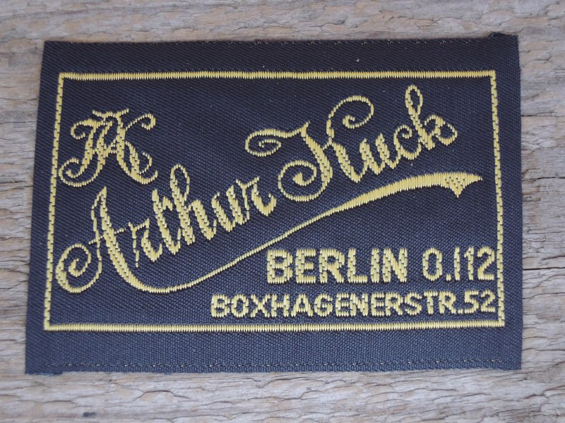 5215-1 Uniform Label "Arthur Kuck Berlin"