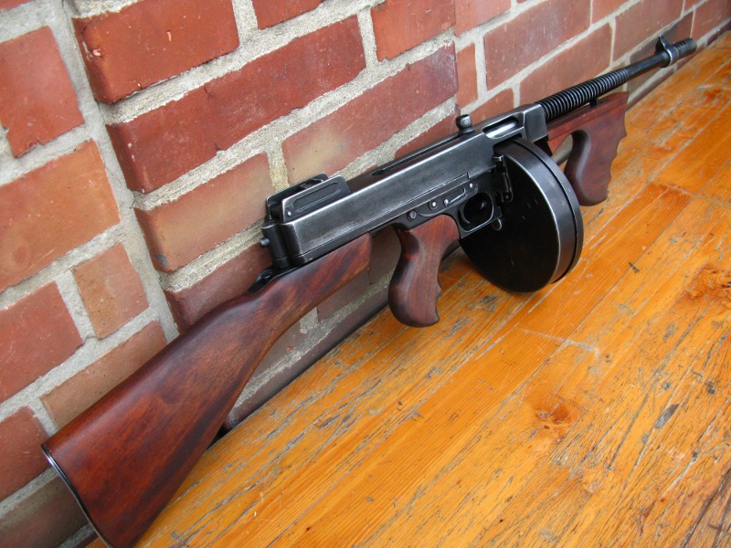 1637-3 US Army Thompson M1928 antique deco model movie weapon