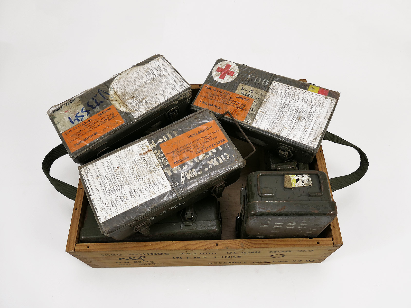 US ARMY Medical First Aid Box Jeep Medic first aid box metal box car for restoration