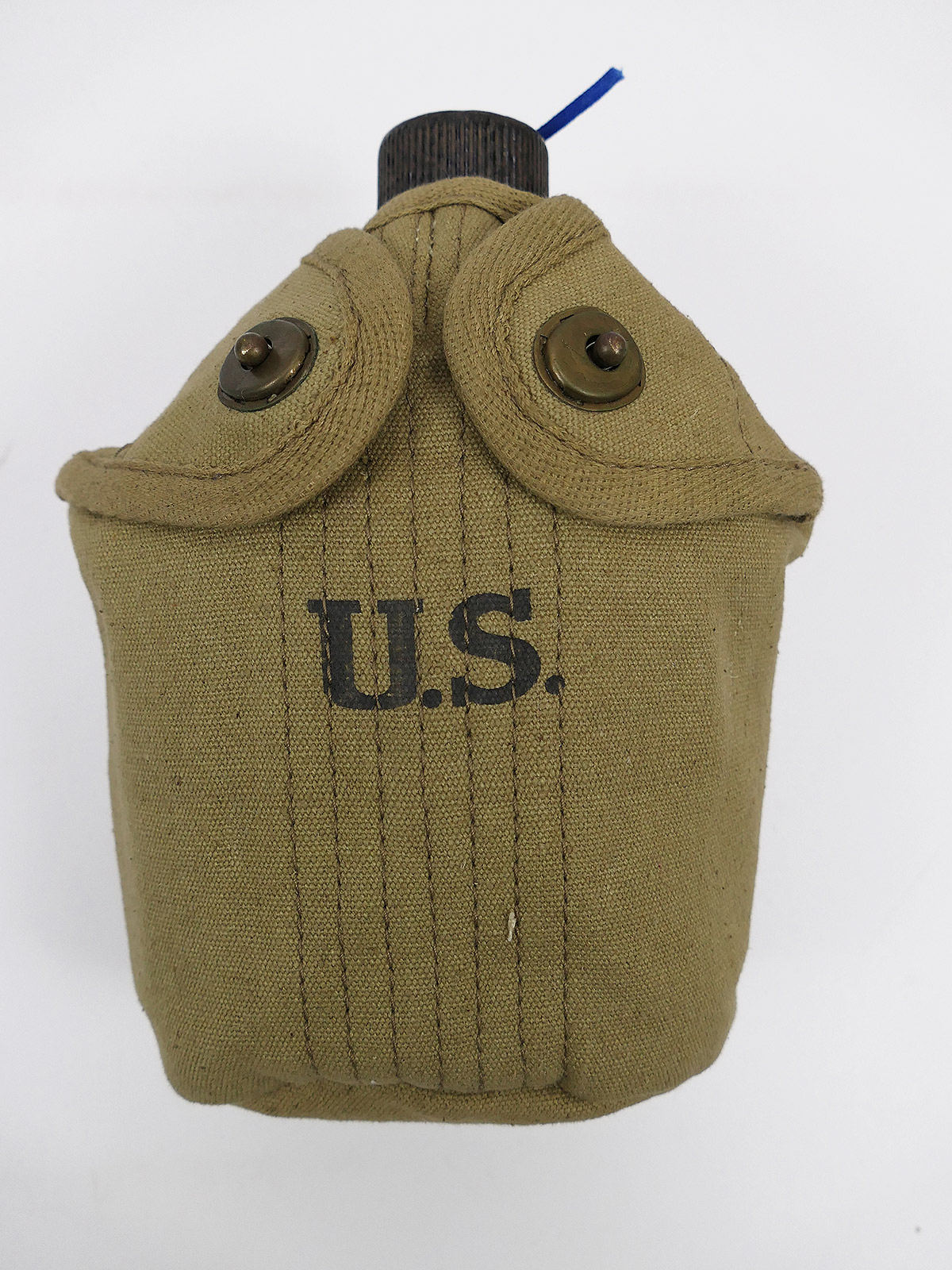 P1612940 Original US Army WW2 canteen 1945 with repro cover and mug