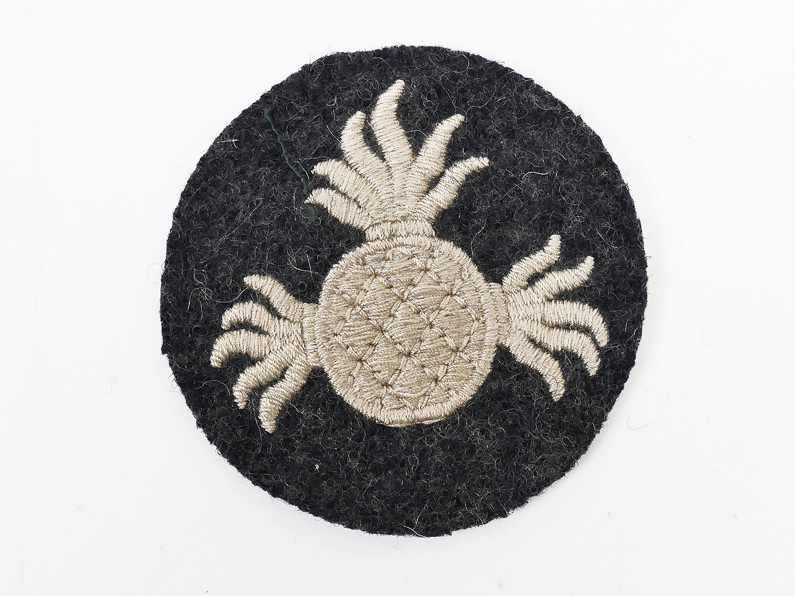 Luftwaffe activity badge weapons NCO f. heavy bombs badge