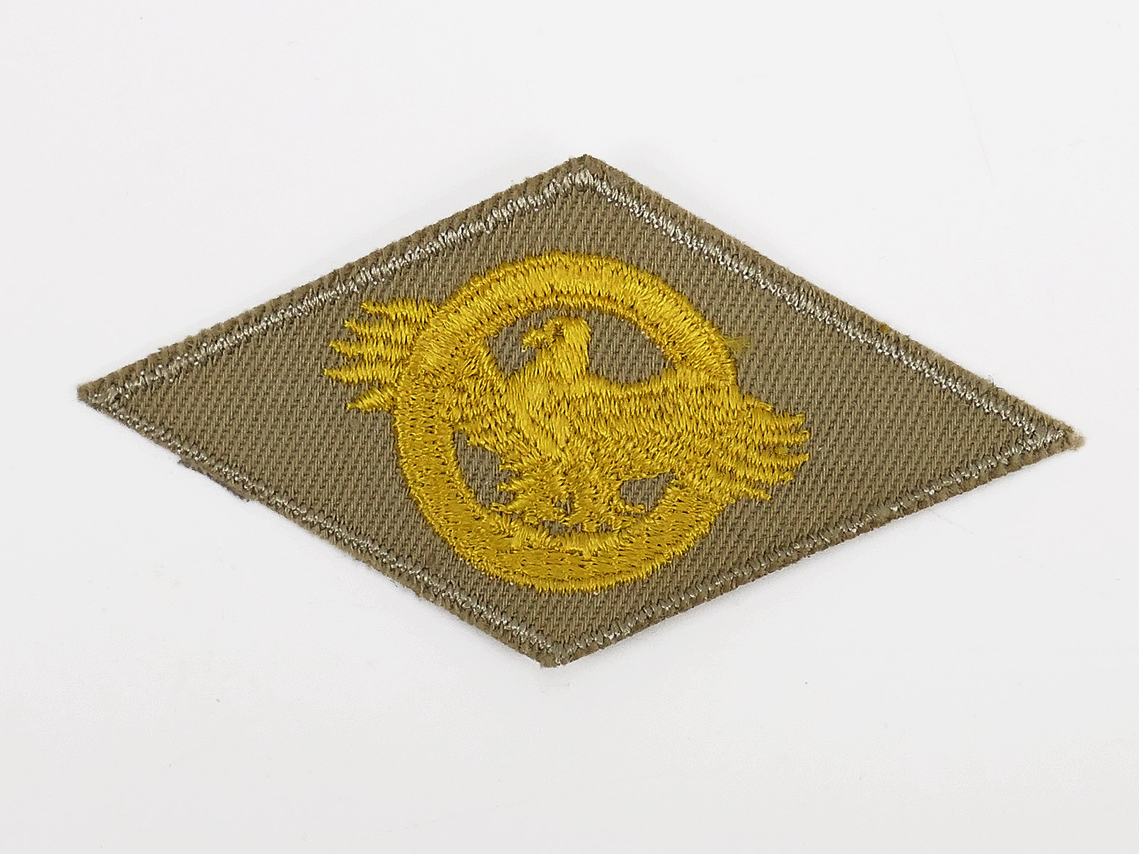 US WW2 Vintage Badge Badge The Ruptured Duck Honorable Service Lapel Chest Badge