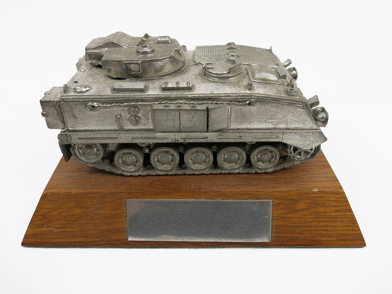 #1 Tank model metal on wooden plate desk display case Buckingham Pewter Tank