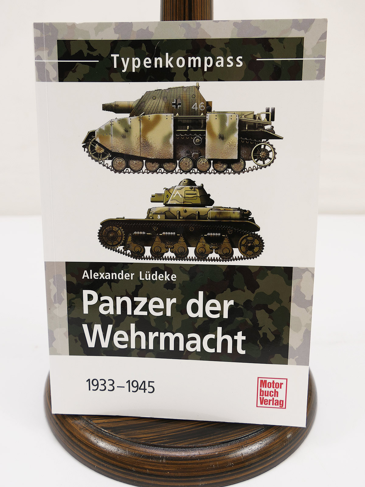 Book: *Typenkompass: Wehrmacht Tanks 1933–1945* by Alexander Lüdeke, published by Motorbuchverlag, COLLECTION