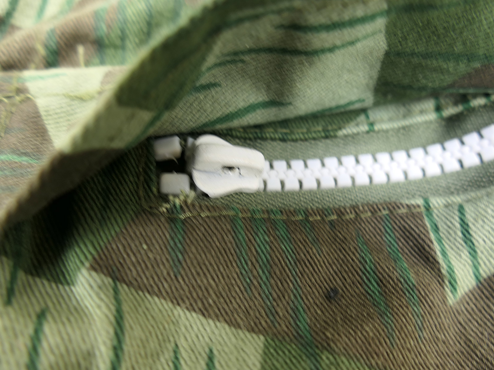 Luftwaffe Paratrooper Duffle Bag, Size 1, Splinter Camouflage with Insignia – COLLECTION BATTLE WORN