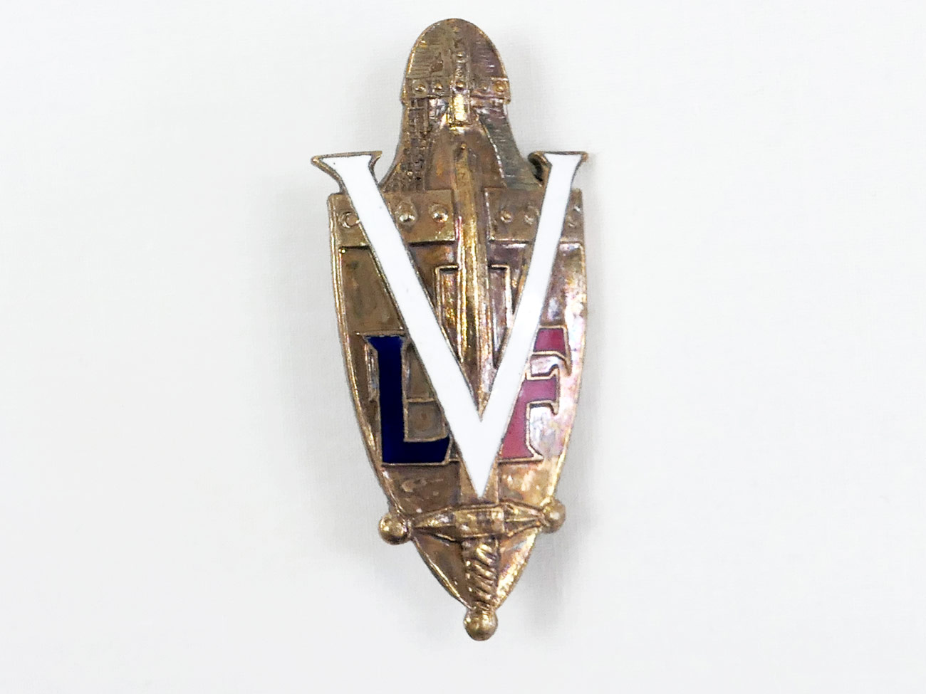 12694-1 LVF Uniform Badge with Needle / Volunteer Legion France Weapons Elite CHARLEMAGNE
