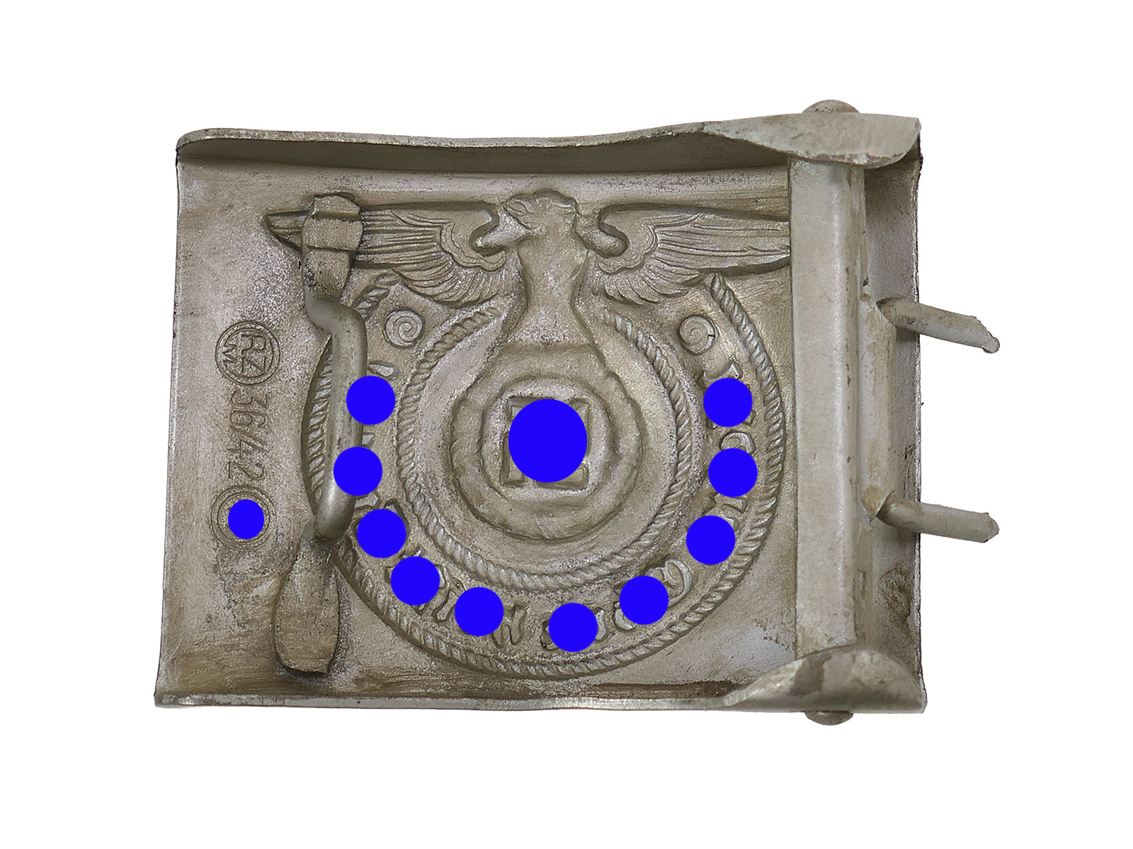 Waffen SS RZM 36/42 belt buckle, steel, with a beautiful patina – COLLECTION BATTLE WORN