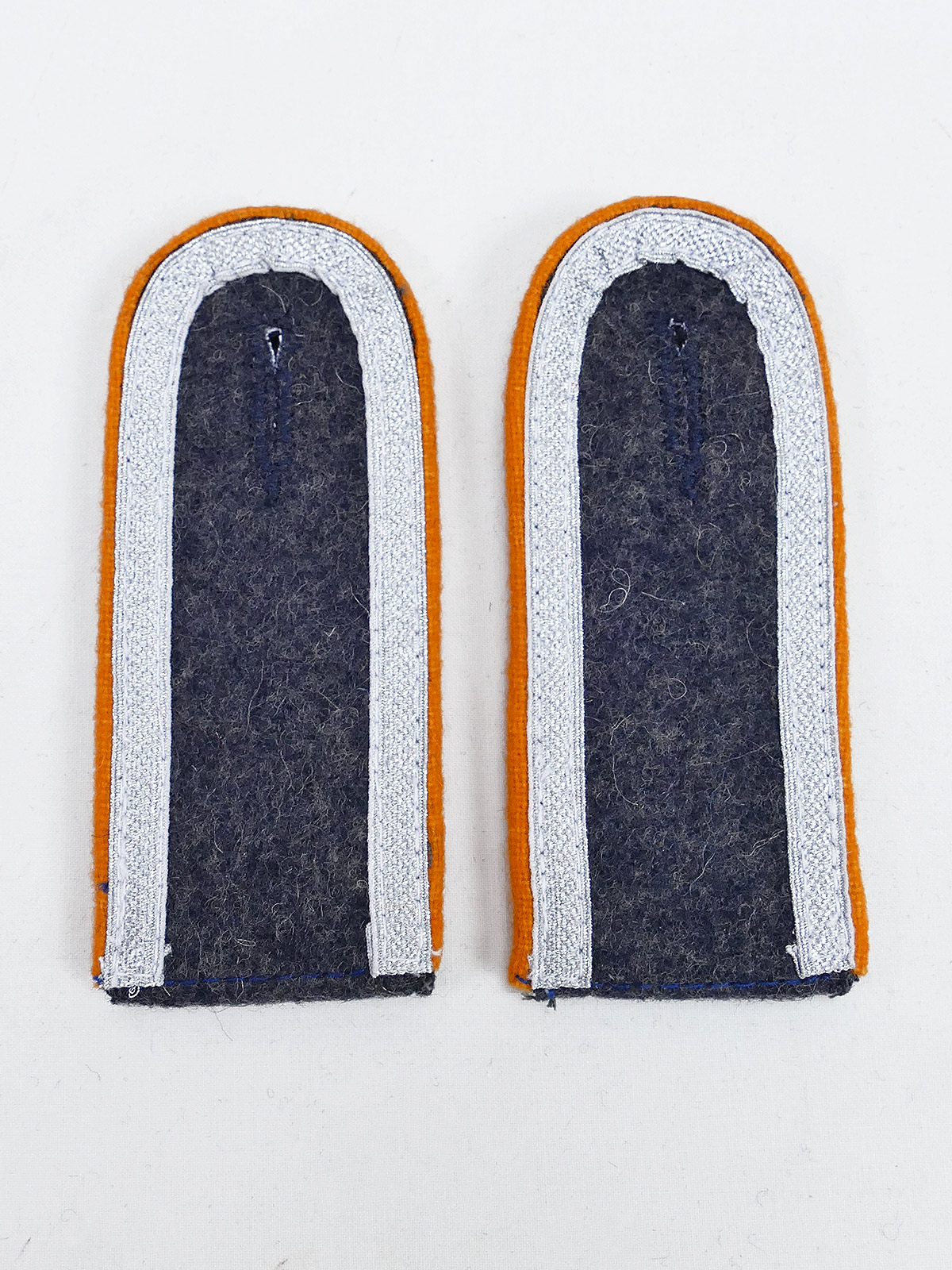 P1290435 1x Pair of epaulettes Luftwaffe Feldgendarmerie for NCO Shoulder Boards