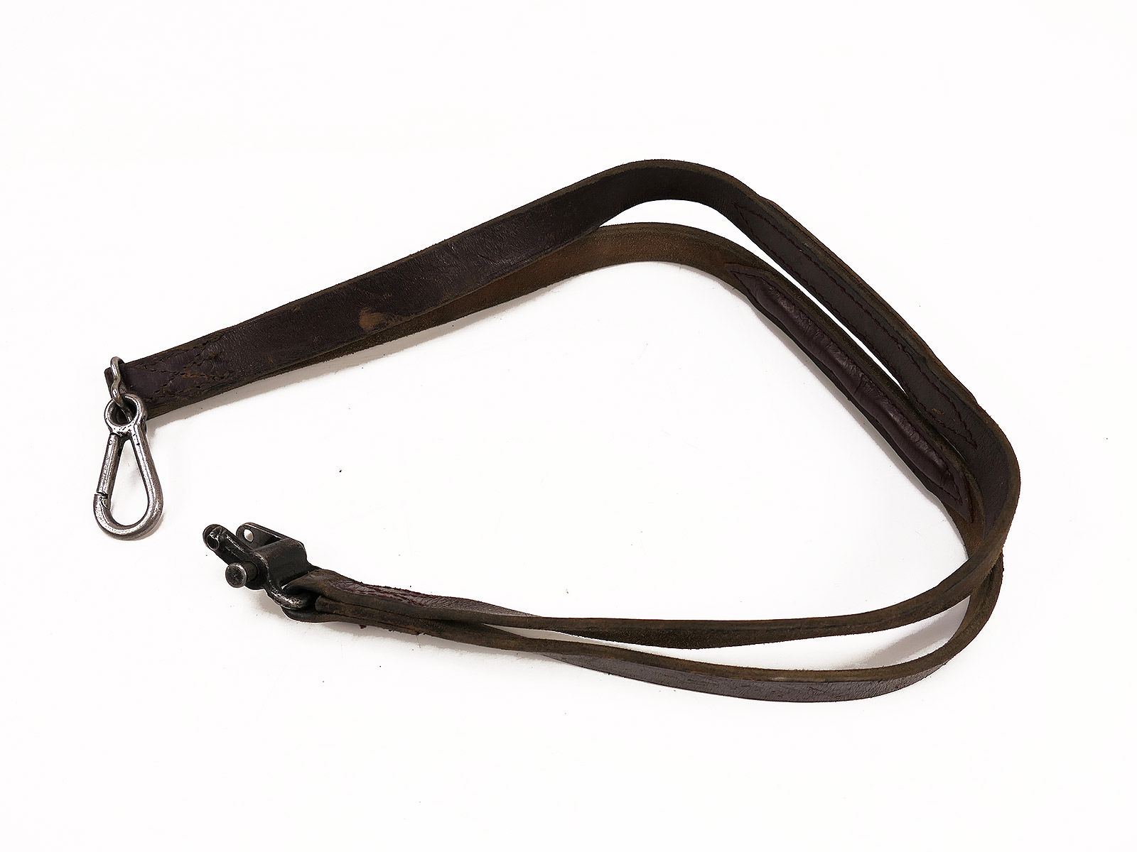 Single Wehrmacht-style leather carrying strap for the MG42 machine gun – leather strap MG – DEFECTIVE