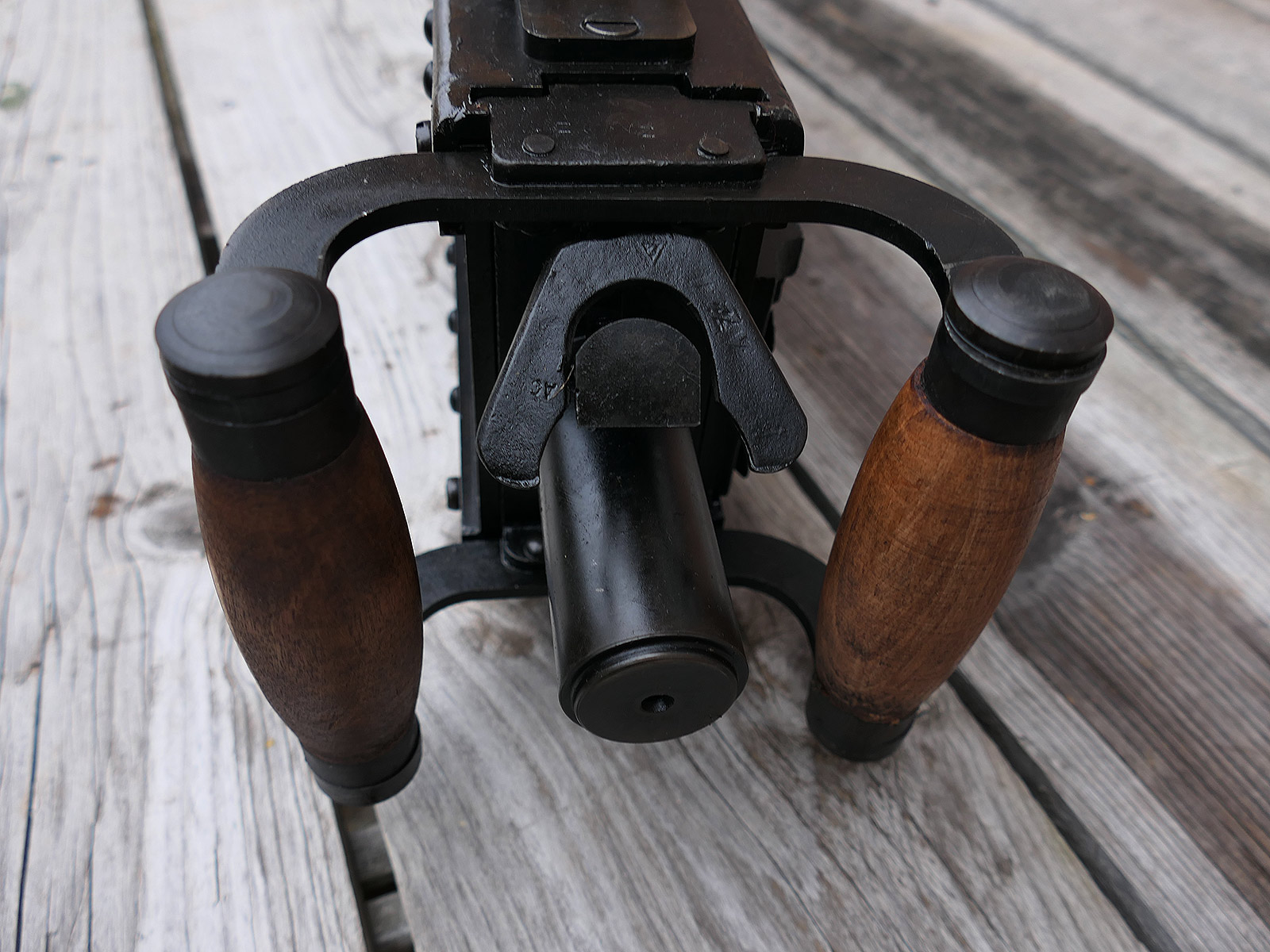 #A Browning Machine Gun MG Cal. 50 M2 Jeep Mount Tripod – Model – 1:1 metal replica, barrel can be dismantled