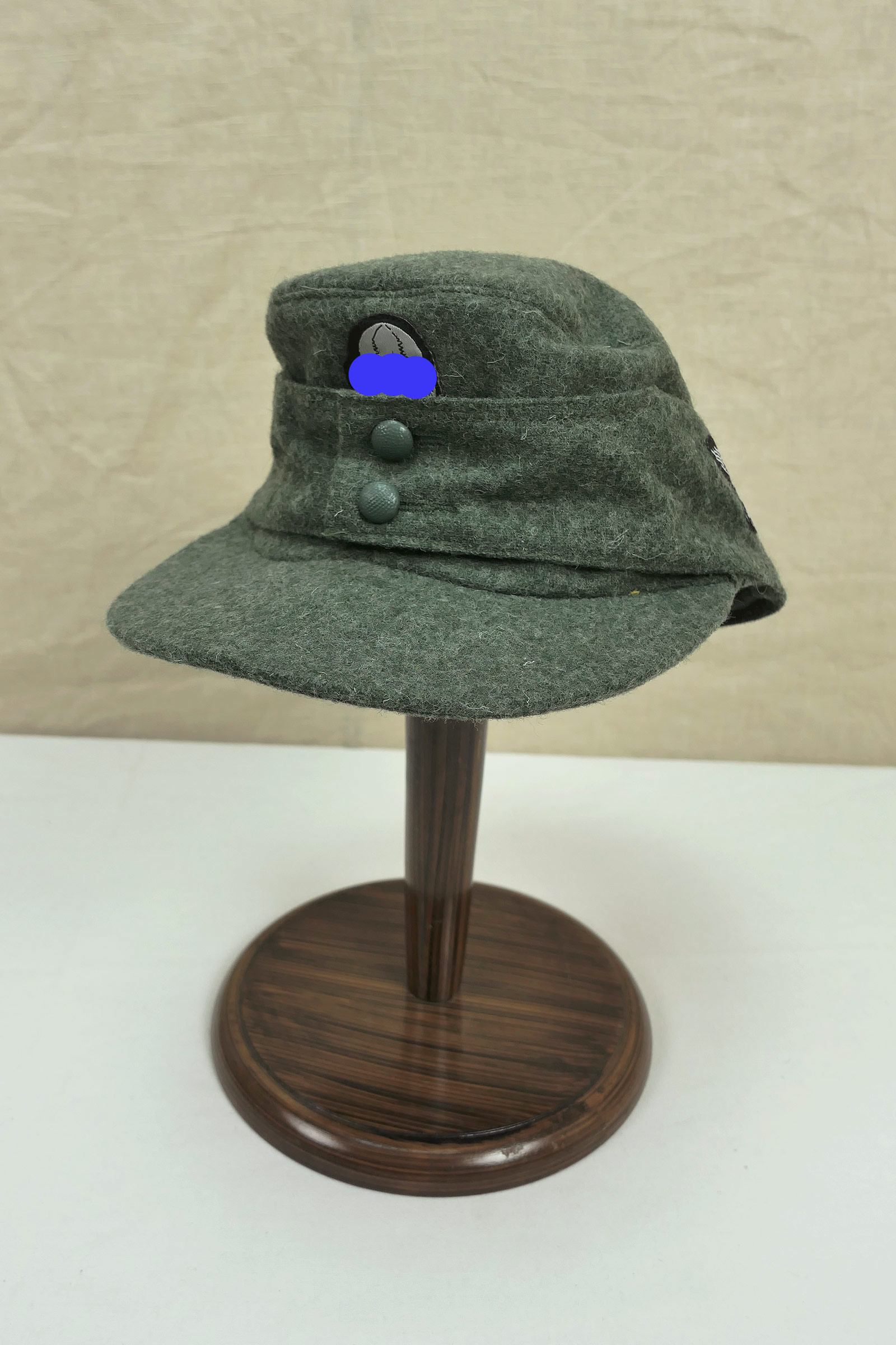 WSS M43 field cap Baschlik cap M1943 with effects Gr.58
