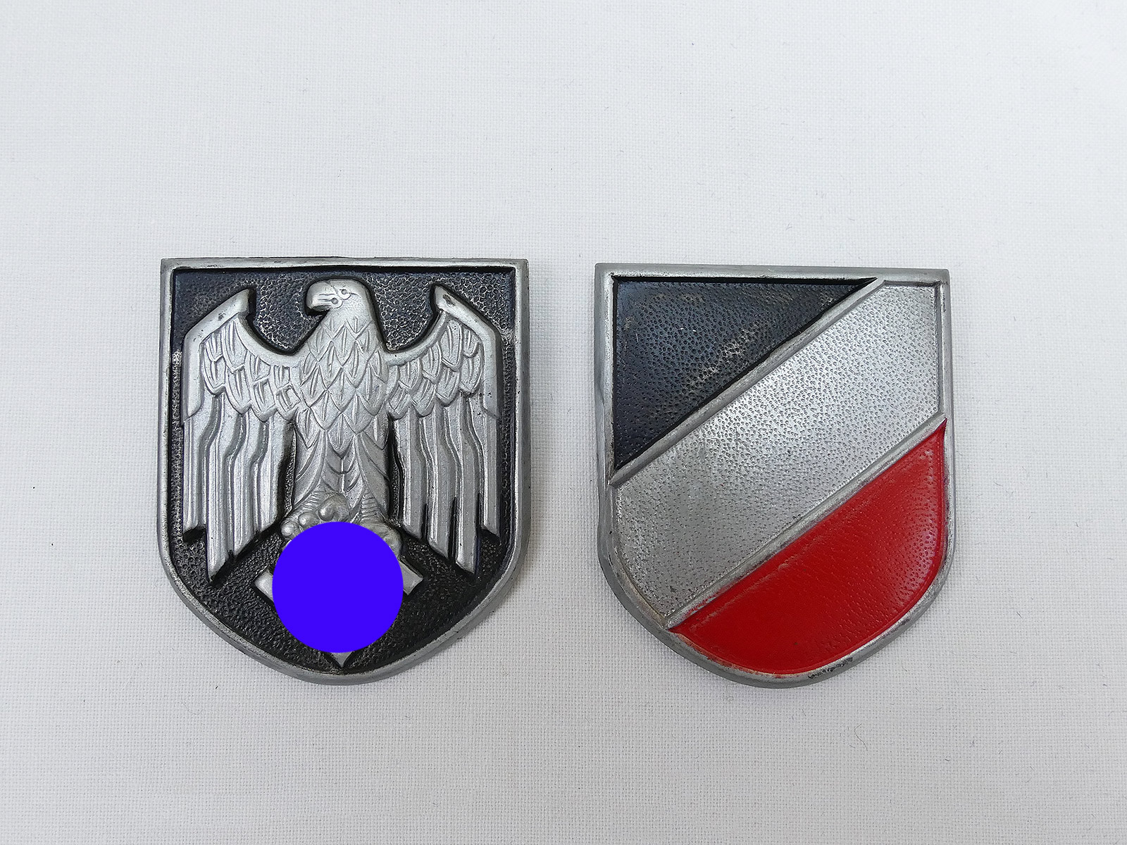 Set helmet badge army aluminum at 3 cotter pins for DAK pith helmet Afrikakorps